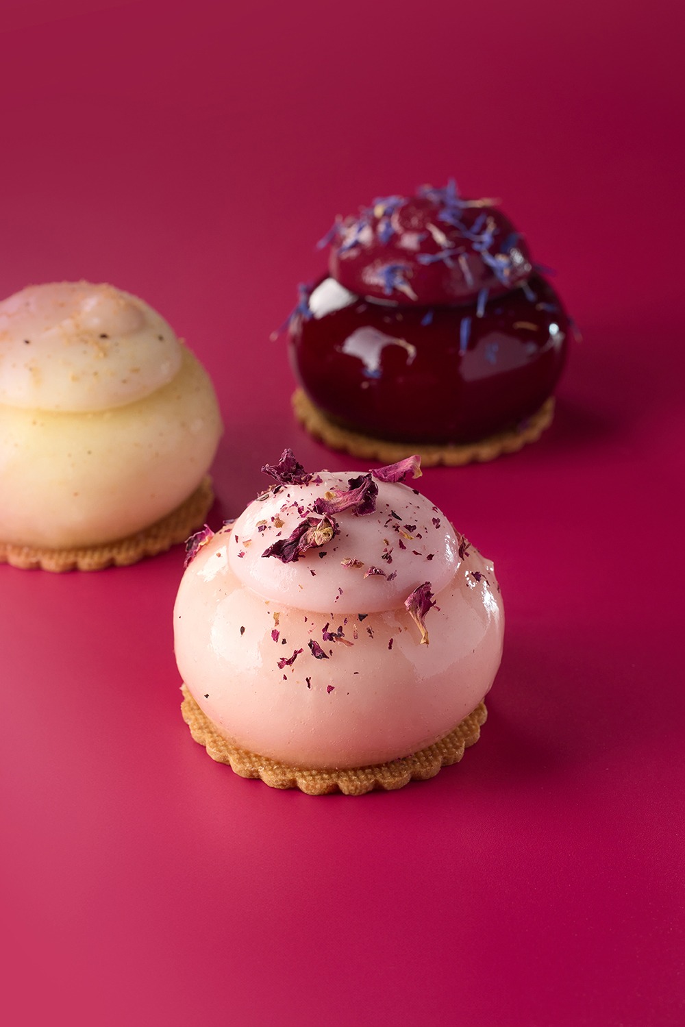 Petits Gateaux Peche Blanche Cassis Et Poire 5049