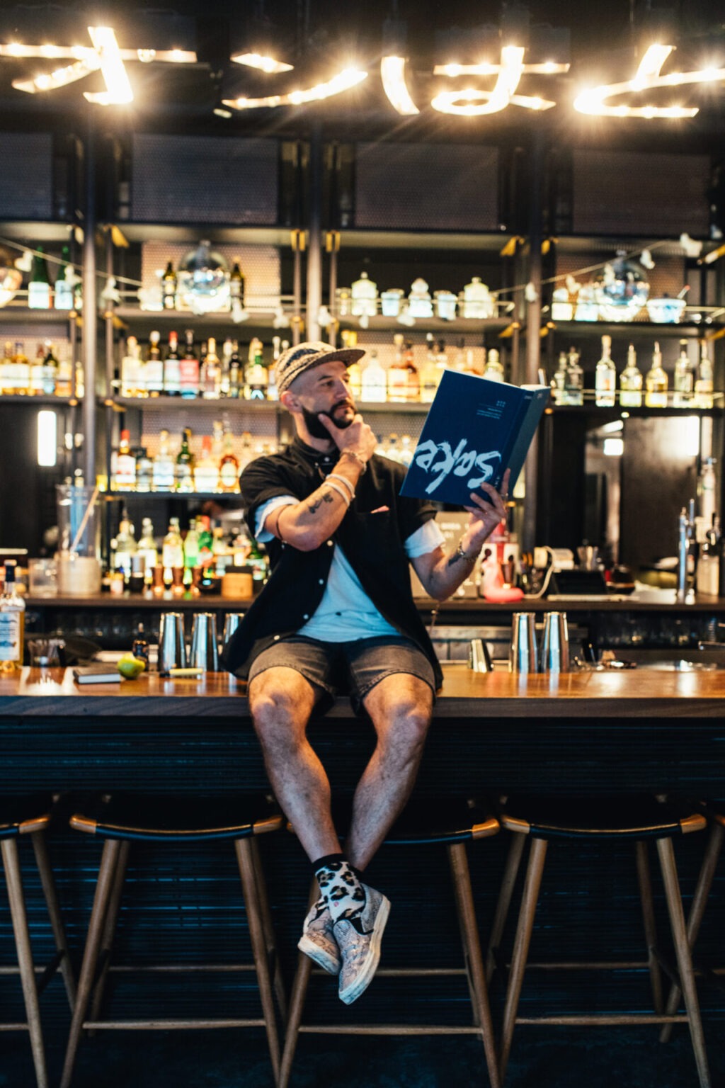 Mario La Pietra bartender