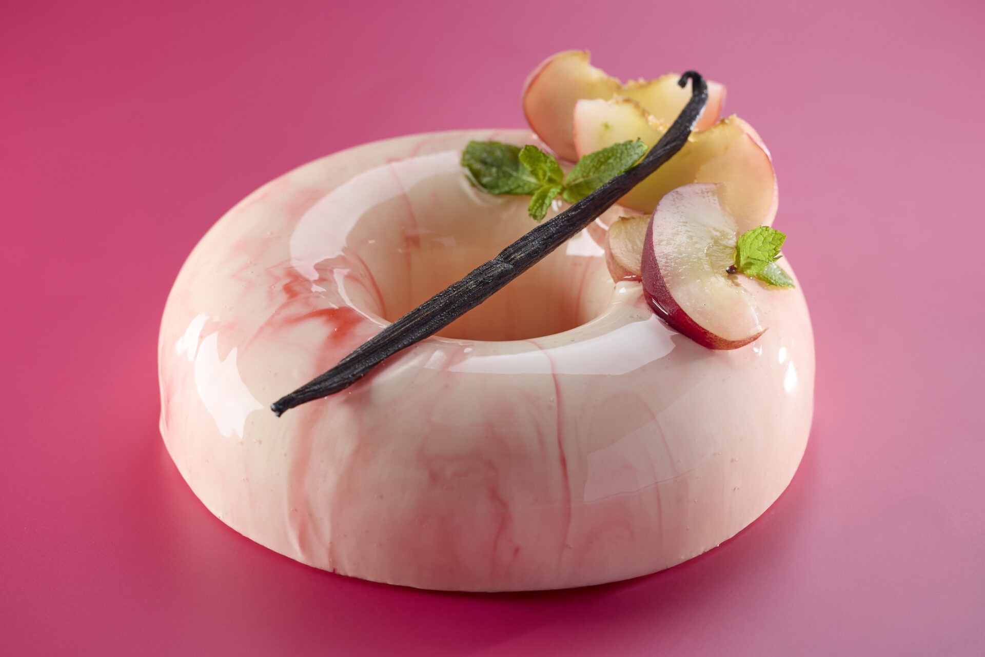 Entremet Peche Mentue Et Mascarpone Serge Chapuis 7521